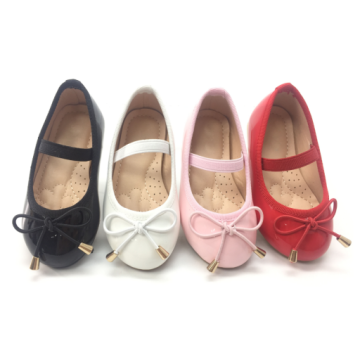 Nuevos zapatos individuales de chicas coreanas arco negro